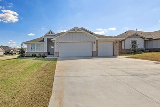 1211 Ariana St, Shawnee, OK 74804