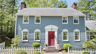 1 Hickory Ln, Marietta, OH 45750