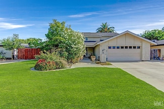 7701 Shetland Dr, Bakersfield, CA 93309