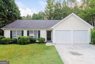6165 Leverett Dr, Lithonia, GA 30038
