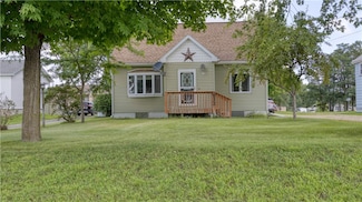 612 E Broadway St, Blair, WI 54616