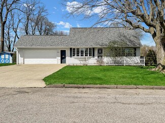 920 Duff Dr, Ashland, OH 44805