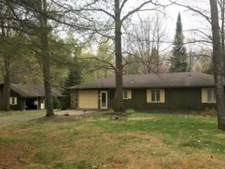 N9569 E Solberg Lake Rd, Phillips, WI 54555