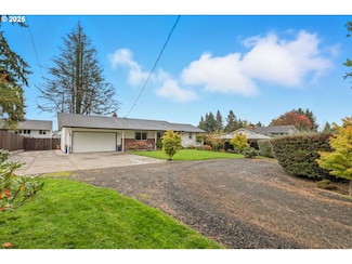 6904 NE 70th St, Vancouver, WA 98661