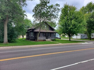 421 6th Ave N, Sauk Rapids, MN 56379
