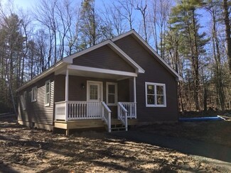 17 Bissell Rd, Williamsburg, MA 01096