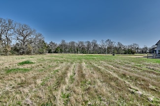 6056 Rain Meadow Dr, College Station, TX 77845