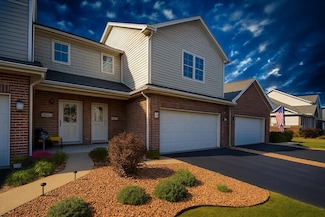 9842 Kreitzburg St, Dyer, IN 46311