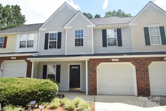 10209 University Park Ln, Charlotte, NC 28213