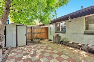 2955 Gilpin St, Denver, CO 80205
