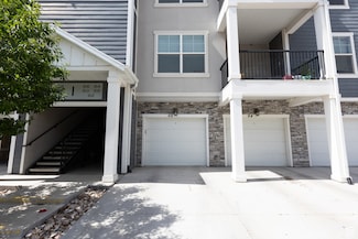 66 W Silver Springs Dr, Vineyard, UT 84059