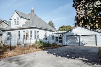 31 Apple St W, Trimont, MN 56176
