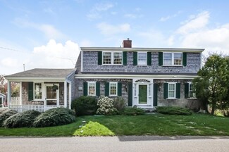 74 Sisson Rd, Harwich Port, MA 02646
