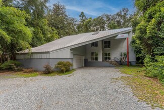 1005 Waverly Rd, Tallahassee, FL 32312
