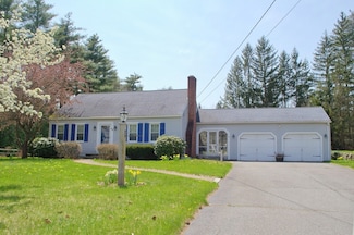42 Mason Rd, West Townsend, MA 01474