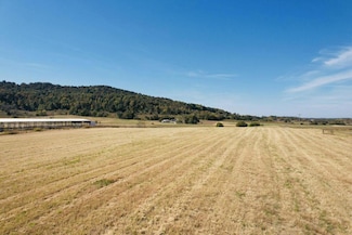 21 Elihu Cabin Hollow Rd, Somerset, KY 42501