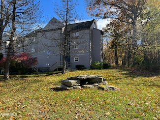 215 E Valley Point Ln Unit C101, Claysburg, PA 16625
