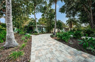 831 39th Ave NE, Saint Petersburg, FL 33703