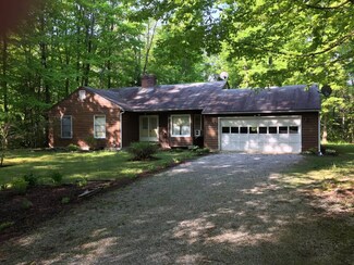 129 Hudson Terrace, Pittsford, VT 05763