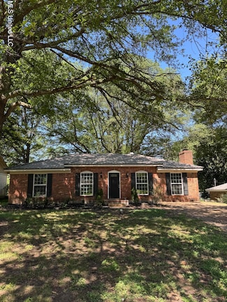 8327 Colonial Hills Cove, Southaven, MS 38671
