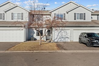 608 Roundhouse St Unit 180, Shakopee, MN 55379