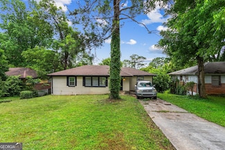 2835 Laguna Dr, Decatur, GA 30032