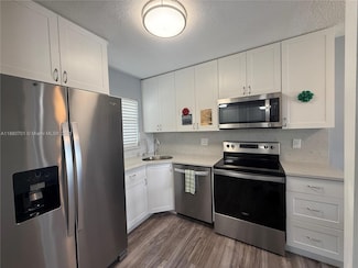 9001 Sunrise Lakes Blvd Unit 308, Sunrise, FL 33322