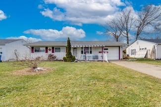 3908 Clinton Ave, Lorain, OH 44055