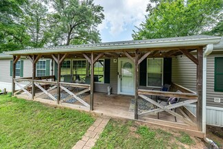 15727 County Road 4560d, Henderson, TX 75654