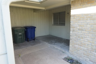 1913 Normal Park Dr Unit B, Huntsville, TX 77340