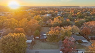 4688 S Columbia Ave, Tulsa, OK 74105