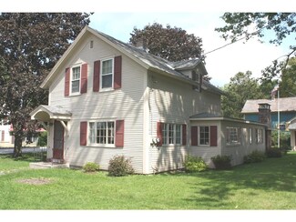 246 Barrett Hill Rd, Center Rutland, VT 05736