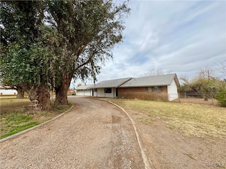 1713 E Cottonwood Ln, Mohave Valley, AZ 86440
