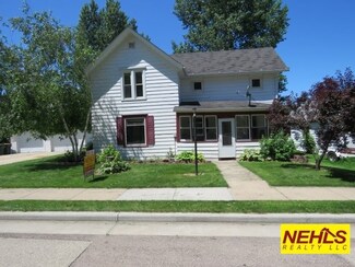 113 Makenick St, Fox Lake, WI 53933