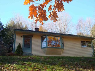 289 Oxbow Rd, Hinsdale, NH 03451