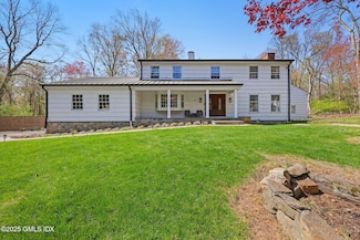 10 Old Forge Rd, Greenwich, CT 06830