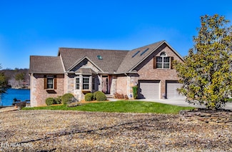 259 Pomeroy Dr, Crossville, TN 38558