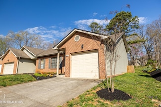 8411 Ivy Green Way, Knoxville, TN 37919