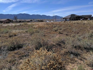 718 Lois Ln, Cortez, CO 81321