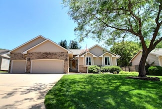 841 E Cedarbrook Rd, Derby, KS 67037