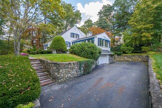 103 Burlington St, Lexington, MA 02420