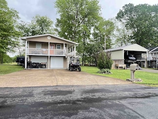 201 Beechview Dr, Clifton, TN 38425