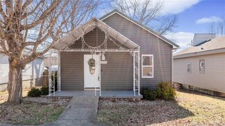 8985 High St, Georgetown, IN 47122