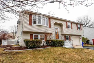 95 Ellingwood St, Manchester, NH 03103