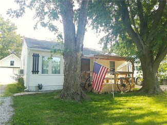 520 W 3rd Ave, Garnett, KS 66032