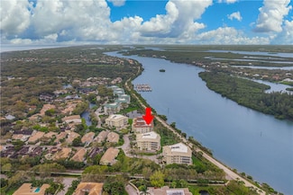8875 W Orchid Island Cir Unit 301, Vero Beach, FL 32963