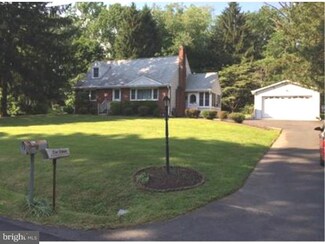 13 Wildwood Way, Titusville, NJ 08560
