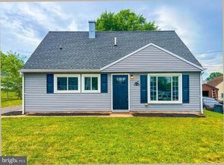 381 Cypress St, Middletown, PA 17057