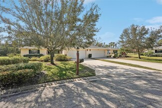 7161 Fairway Bend Cir, Sarasota, FL 34243