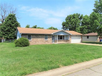 1417 Dara Dr, Lebanon, MO 65536